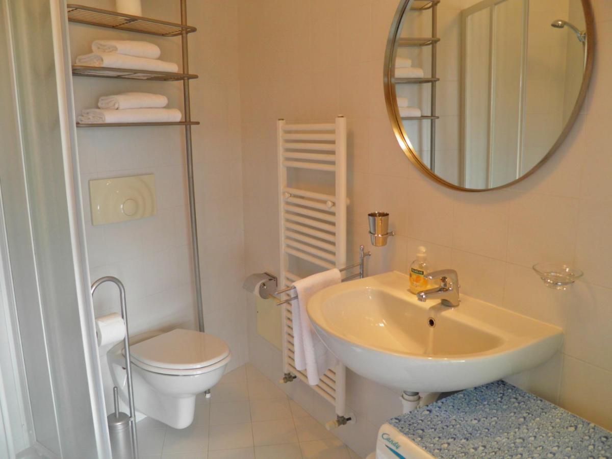 Ferienwohnung Prosecco Gravedona Exterior foto
